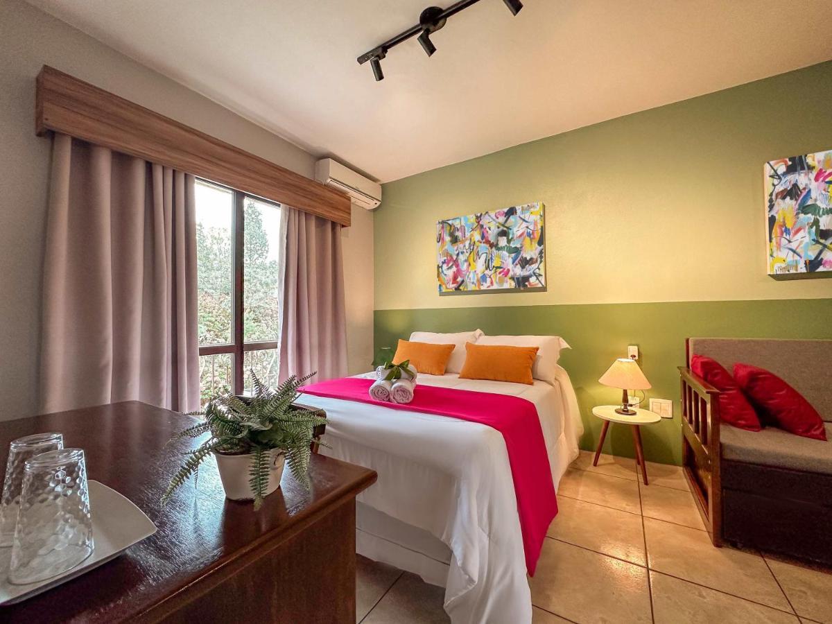 קנלה Luzzy Hotel מראה חיצוני תמונה