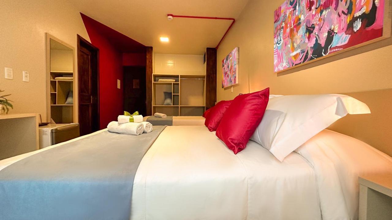 קנלה Luzzy Hotel מראה חיצוני תמונה