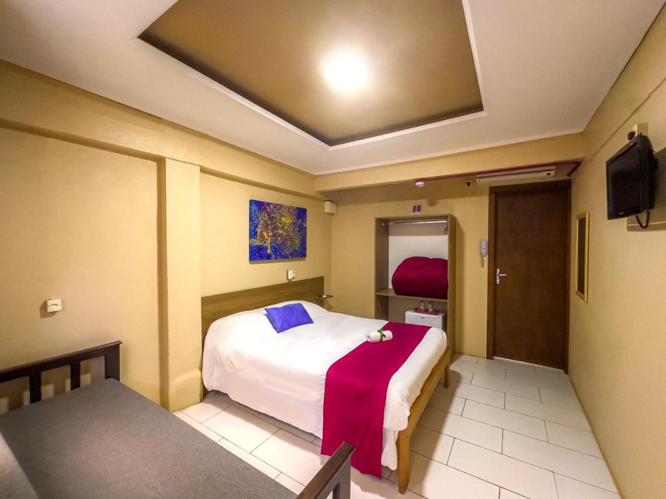 קנלה Luzzy Hotel מראה חיצוני תמונה